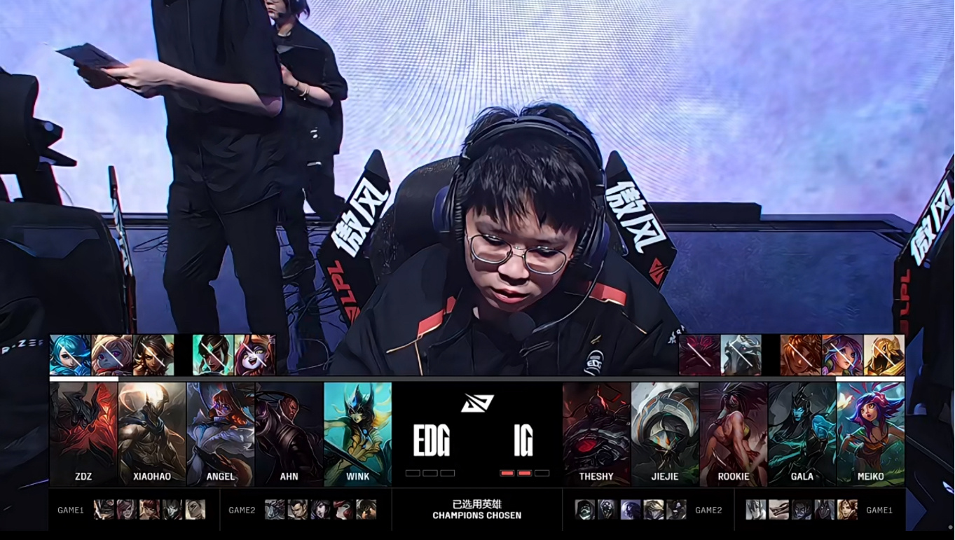 包含EDG横扫DFM，BDD极限生还后反打焦点之战四强赛，锁定晋级资格的词条