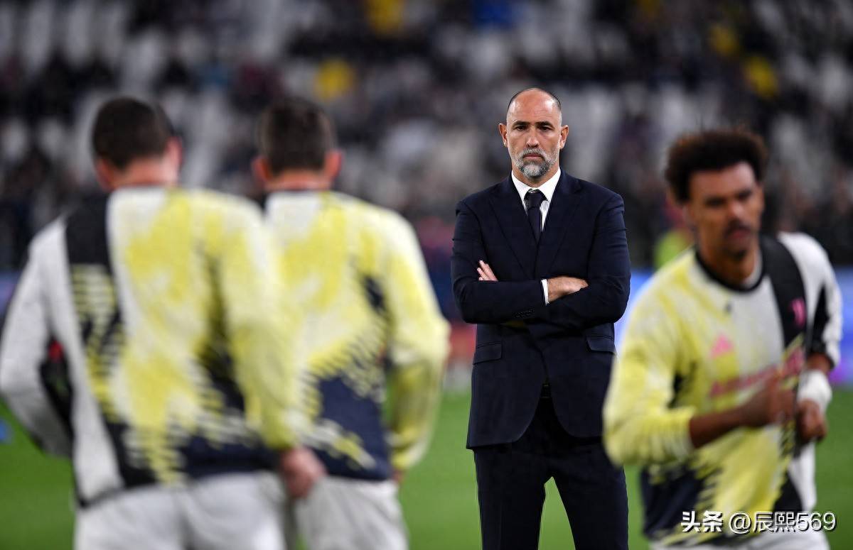 关于官方确认,巴塞罗那将签下尤文图斯前锋,引爆转会市场的信息 关于官方确认,巴塞罗那将签下尤文图斯前锋,引爆转会市场的信息