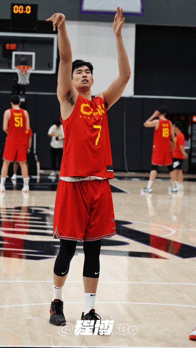 马刺横扫中国男篮,展现顶尖水平的简单介绍 马刺横扫中国男篮,展现顶尖水平的简单介绍