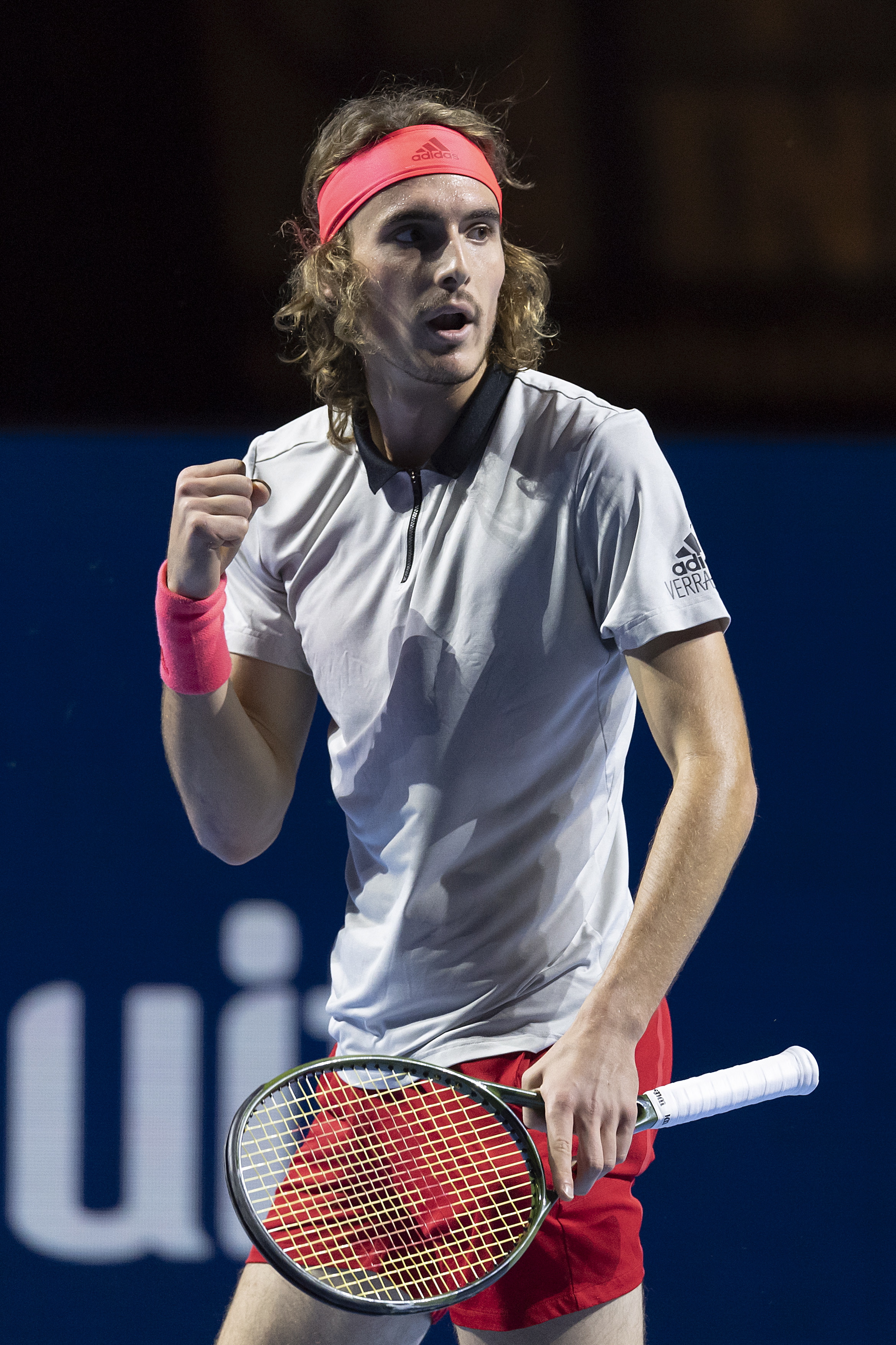 关于日本网球队爆冷世界网球队，西西帕斯惊艳世界的信息