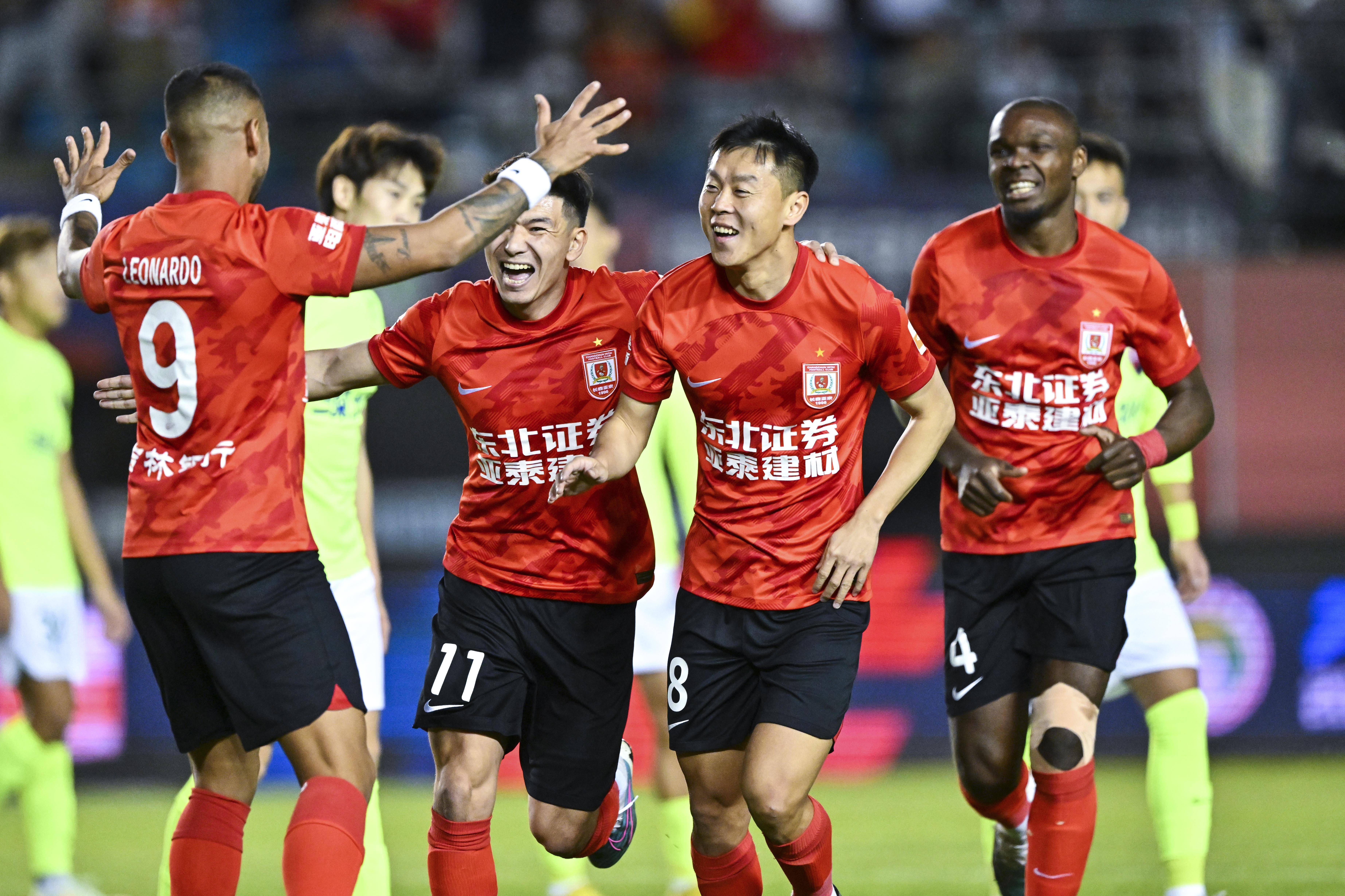 包含新晋升球队迎来处子战，激情燃烧的词条