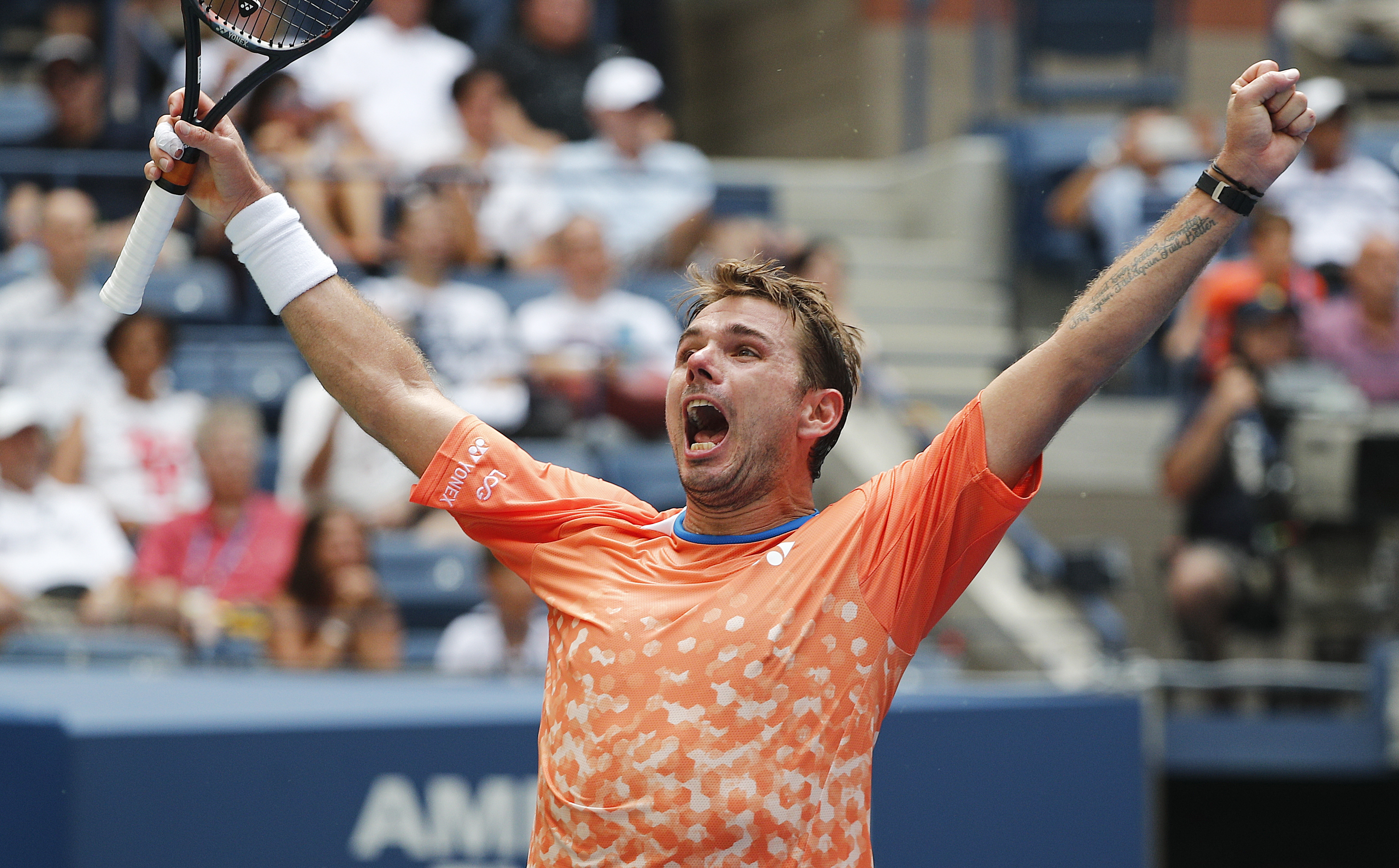 开云体育下载-关于欧洲网球队鏖战英国网球队，瓦林卡爆发神勇的信息