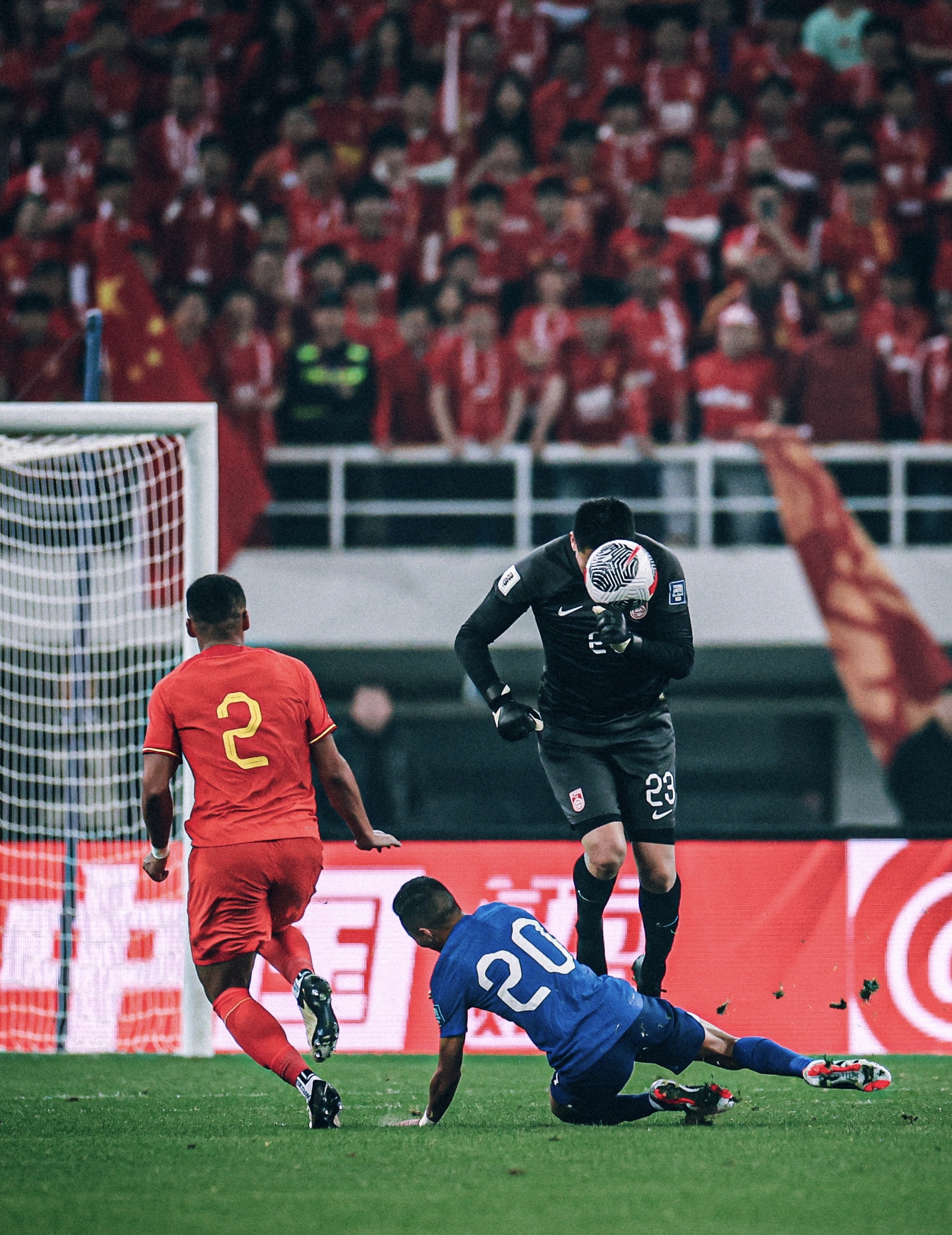 开云体育入口-队员个个发挥出色，球队士气高昂