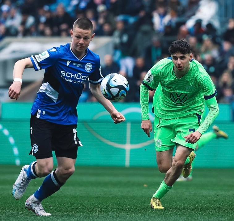 开云体育app-沃尔夫斯堡主场胜出，实现卫冕殊荣的简单介绍