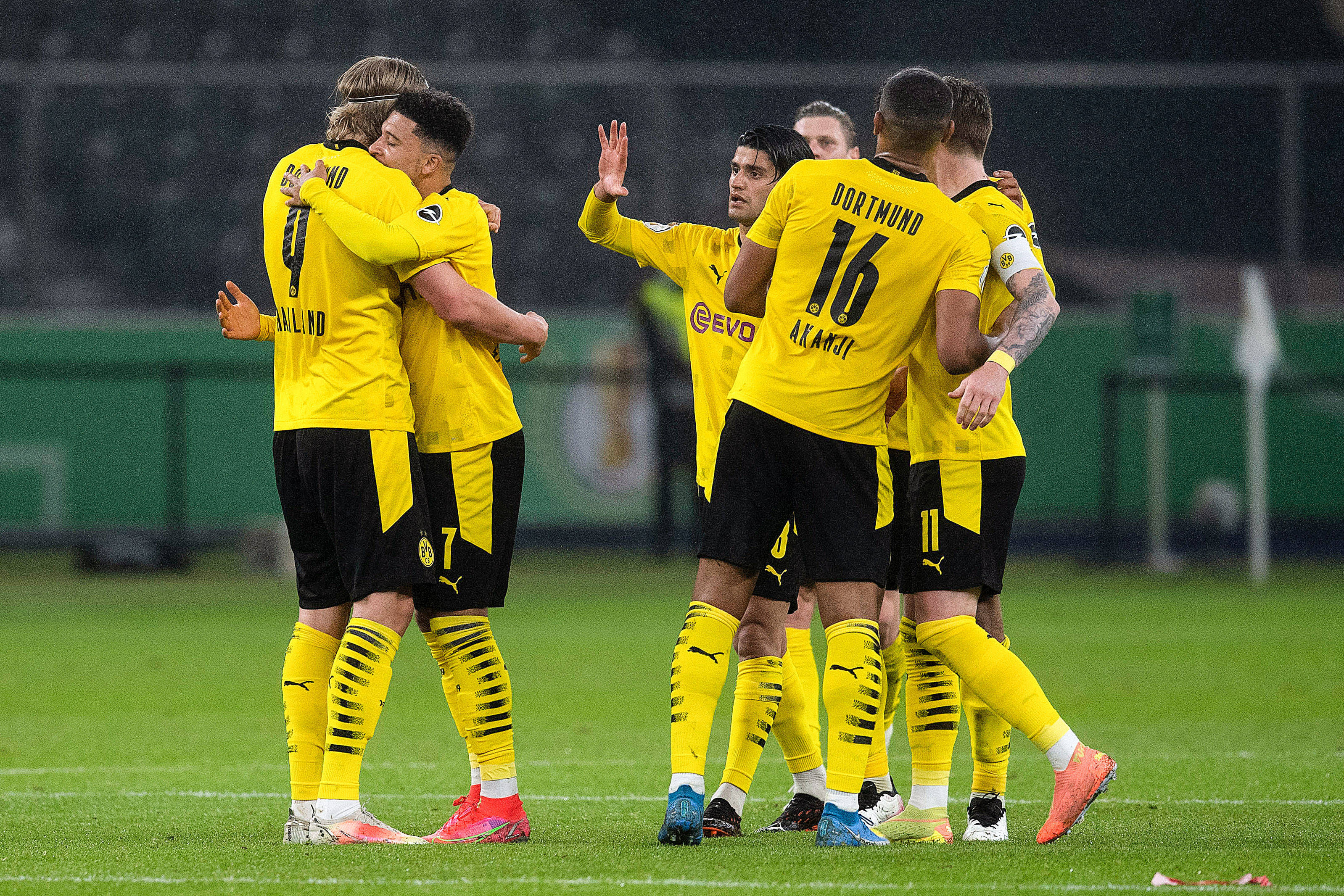 开云体育入口-尤文图斯预测在欧冠比赛中的表现