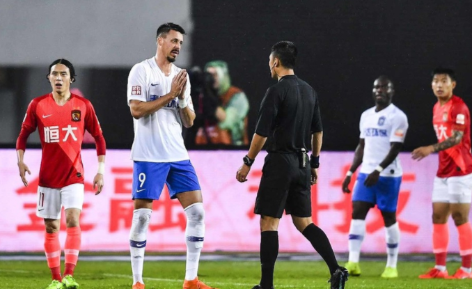 包含泰达主场不敌恒大,积分榜上遭遇连败的词条 包含泰达主场不敌恒大,积分榜上遭遇连败的词条