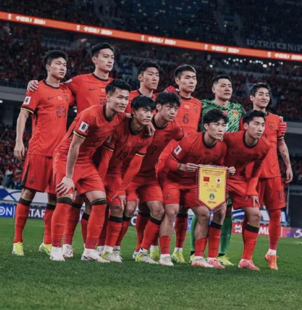 足坛强强对决,球迷期待的精彩即将呈现的简单介绍 足坛强强对决,球迷期待的精彩即将呈现的简单介绍