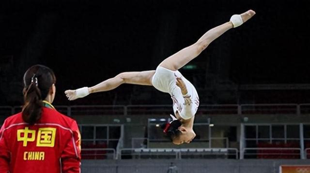 关于东京体操赛场绽放光芒运动员表现抢眼的信息 关于东京体操赛场绽放光芒运动员表现抢眼的信息