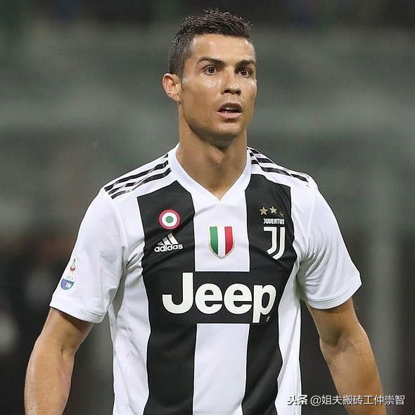 关于爱尔兰不敌摩尔科，惨败郁闷小组排名下降的信息