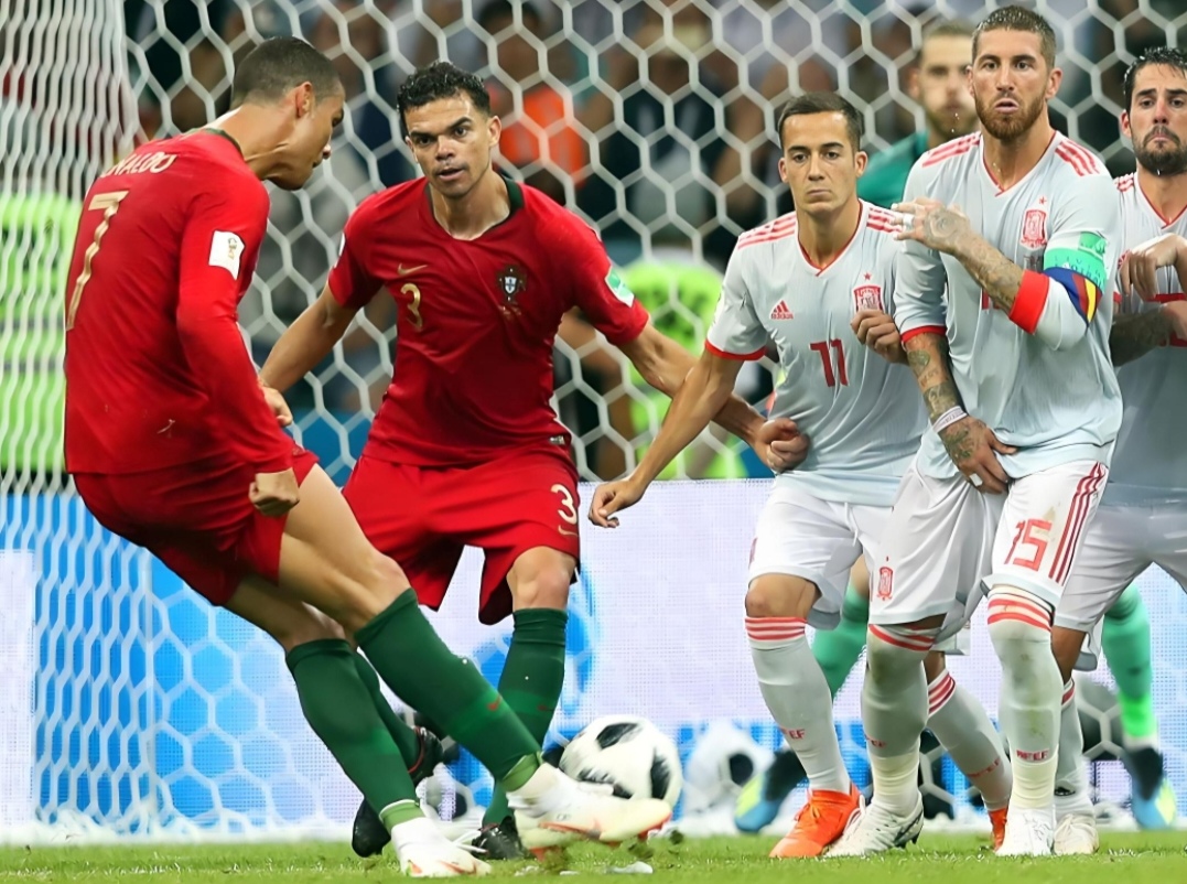 瓦伦西亚胜出阿尔梅里亚大胜一战取得优势的简单介绍