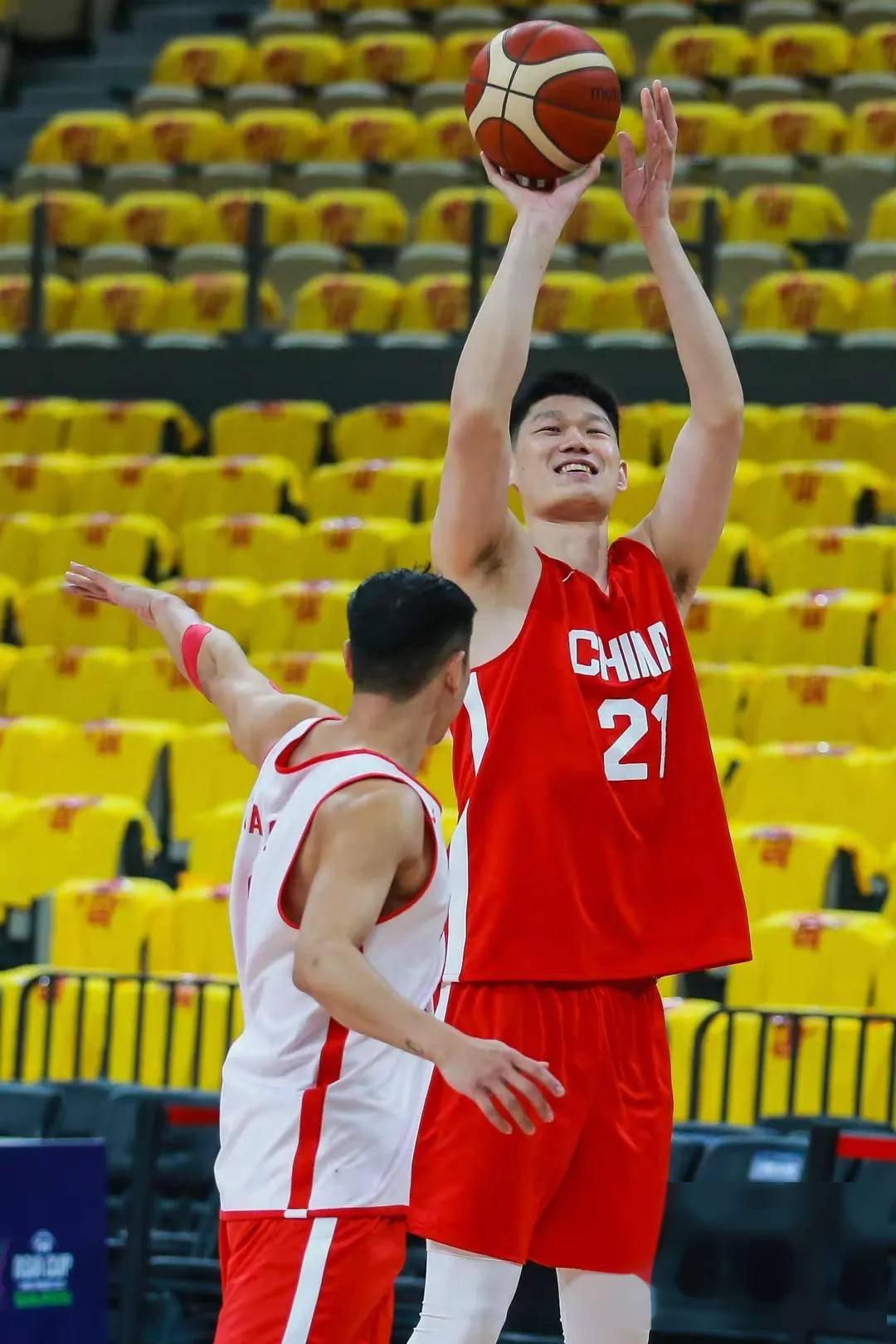 中国球队备战关键赛事，遭遇挑战的简单介绍