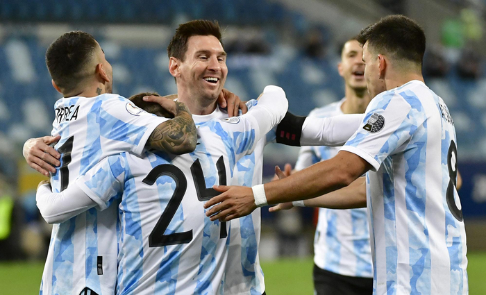 包含新西兰队惊险战胜厄瓜多尔,欧洲杯形势火热的词条 包含新西兰队惊险战胜厄瓜多尔,欧洲杯形势火热的词条