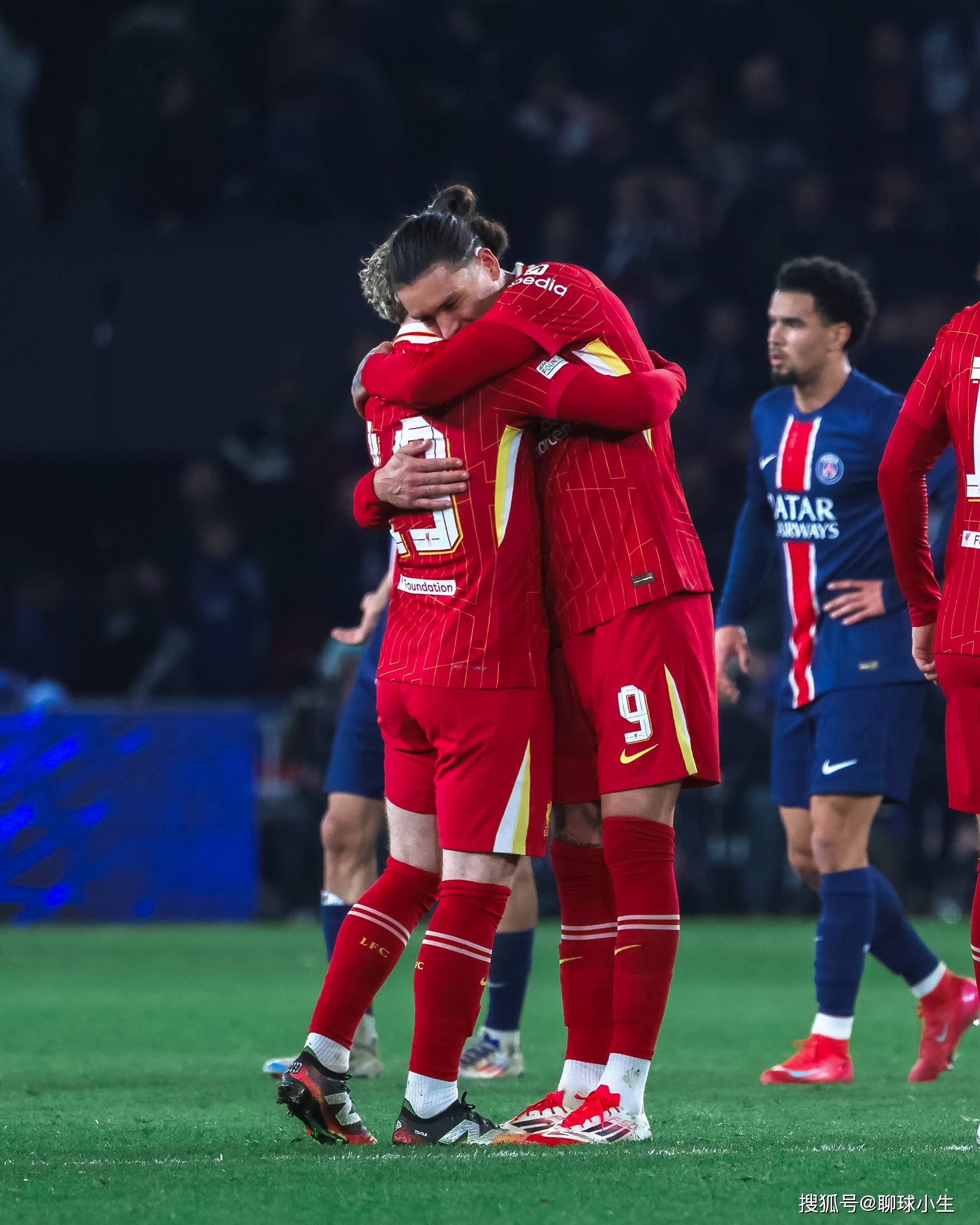 包含利物浦险胜切尔西,阿什拉夫扛起全队的词条 包含利物浦险胜切尔西,阿什拉夫扛起全队的词条