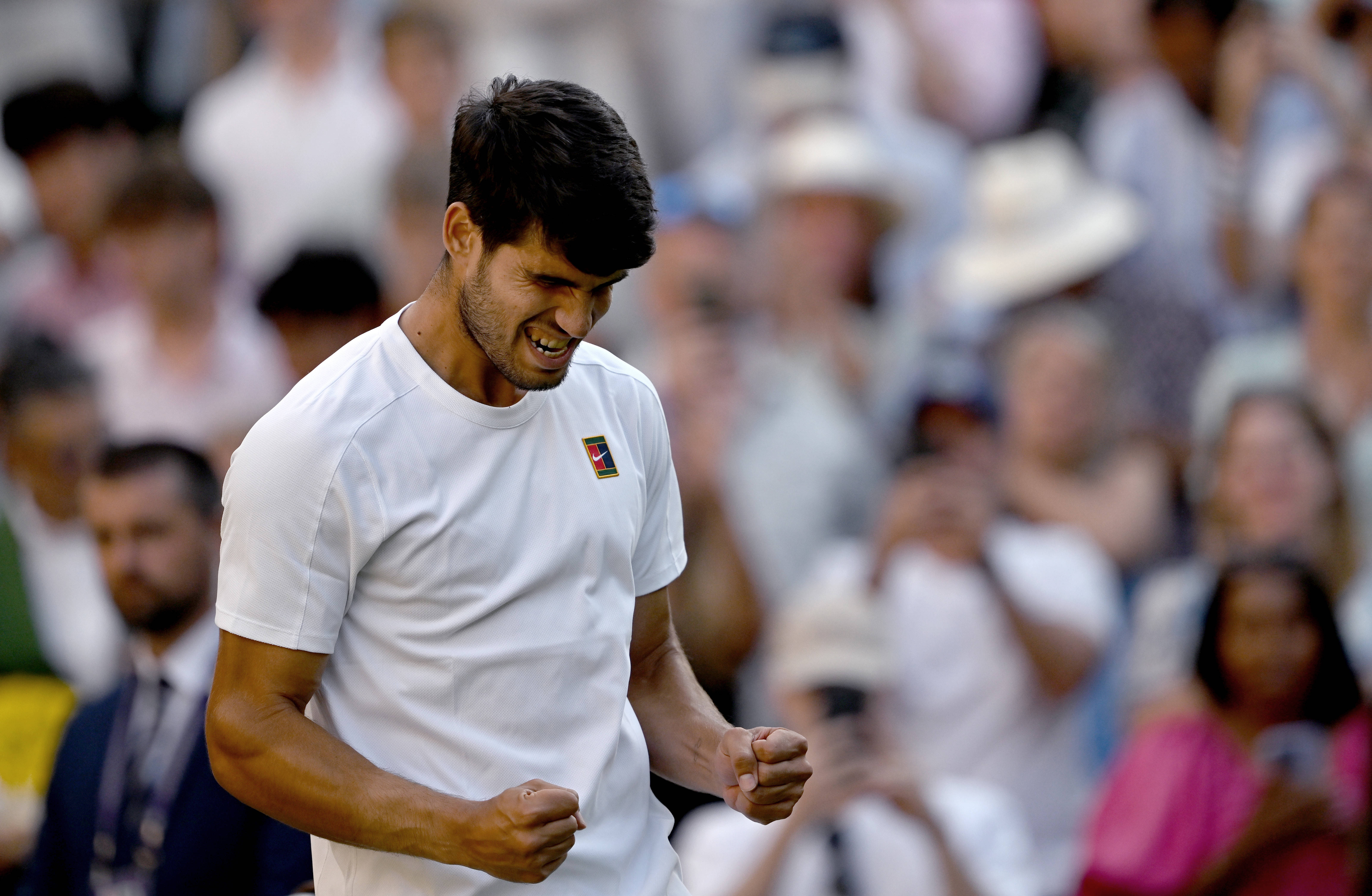 温网险胜联合杯，阿尔卡拉斯点燃赛场的简单介绍