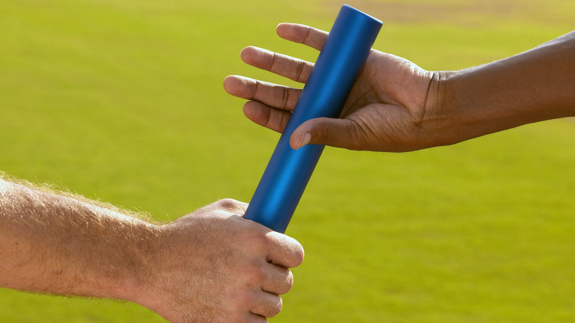 开云体育官网-街道赛与篮球场的双城记，速度与节奏的交锋