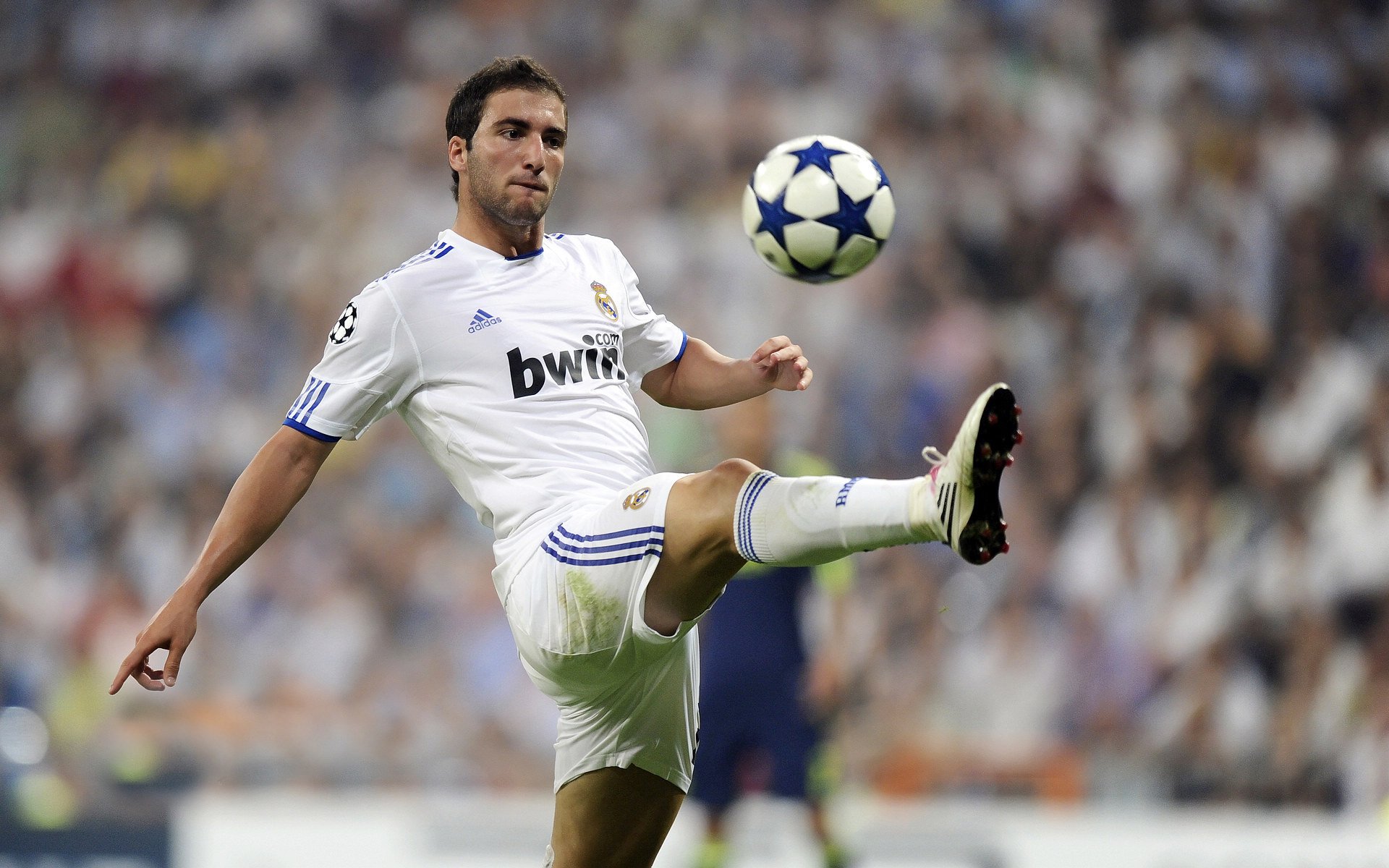 欧冠半决赛之夜,莫兰特打出统治级数据